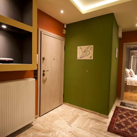 Eros - Luxurious * Tesalónica