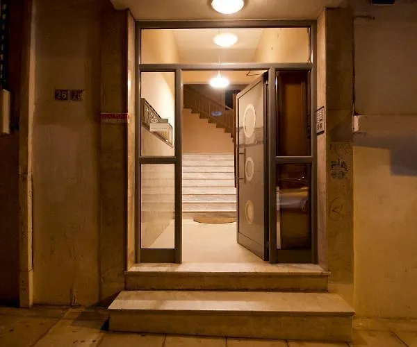 Eros - Luxurious Thessalonique